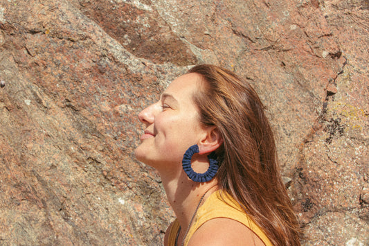 Linen Scrunchie Earrings - Navy