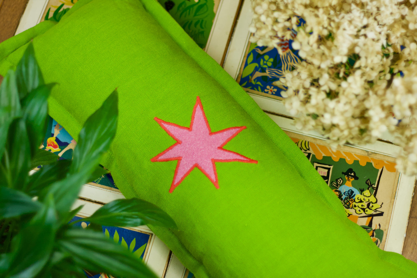 Green Star Cushion
